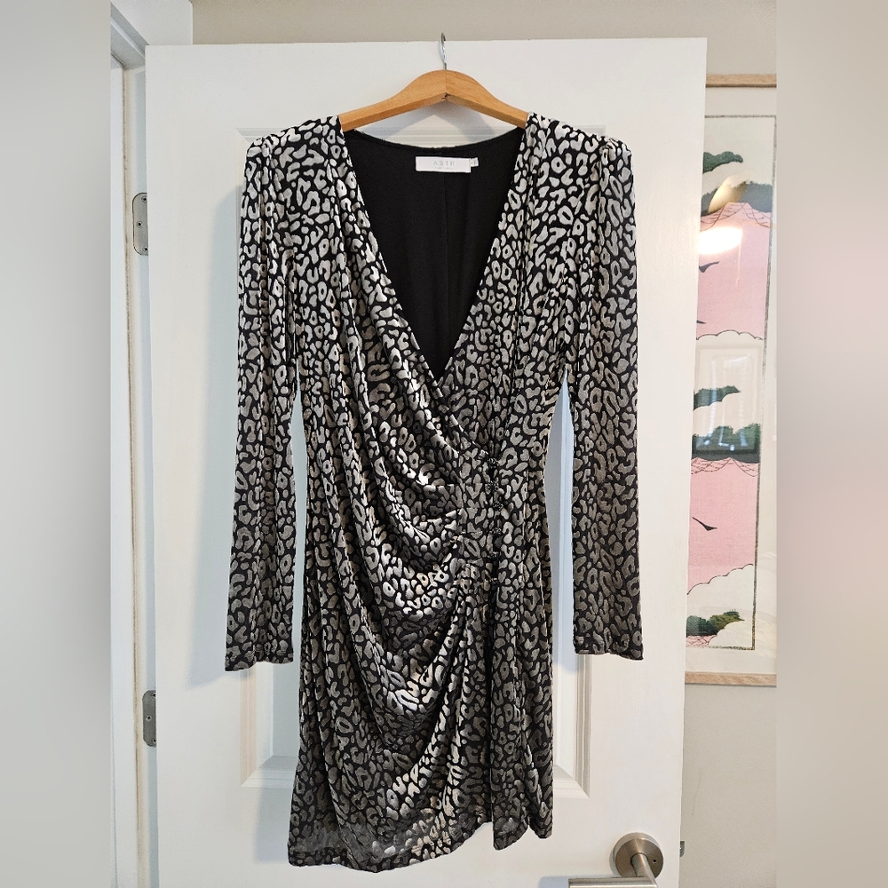 Astr Black & Silver Metallic Leopard-Print Drape Wrap Dress SzL